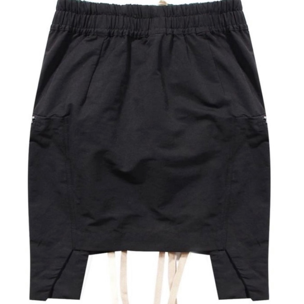Entanglement mini skirt - lace up skirt - (size XL But fits more like a L) - Picture 2 of 5
